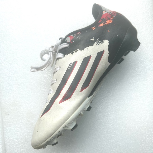 Soccer shoes/ cleats/ kid 2US adidas Messi - Picture 7 of 9